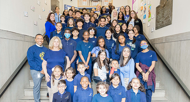  school06wearsblue