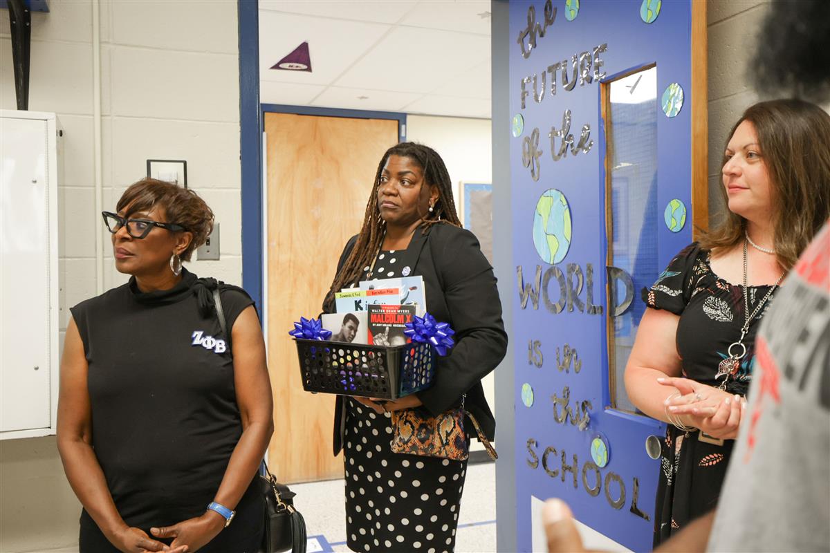 Zeta Phi Beta Chapter and NAACP Partnership Supports NJ Amistad with Book Collection Donation