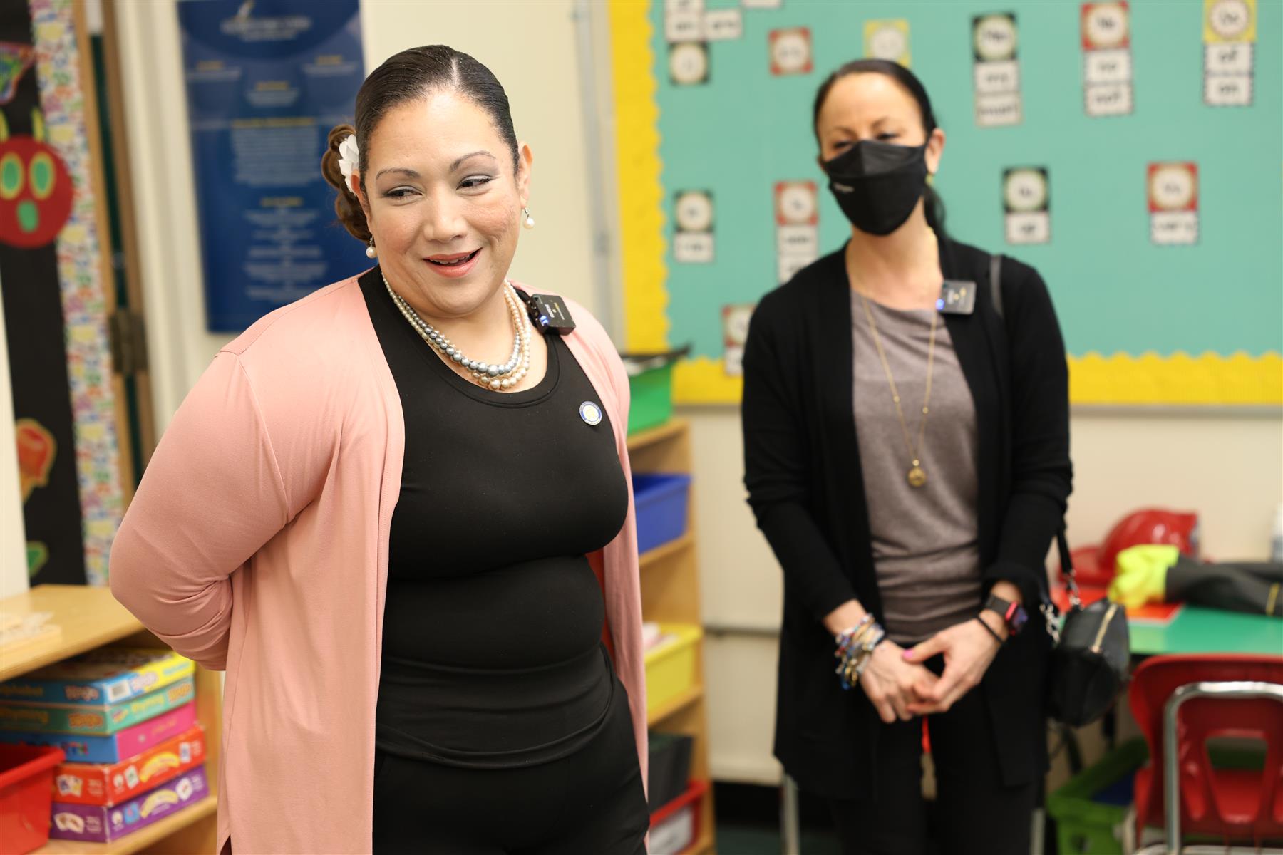Board President Iliana Chevres Visits School No. 4A